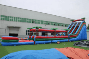 How To Choose The Perfect Water Slide For Your Party This Summer