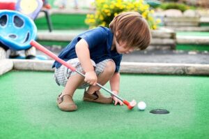 Why Mini Golf Rentals Are the New Must-Have for Birthday Parties